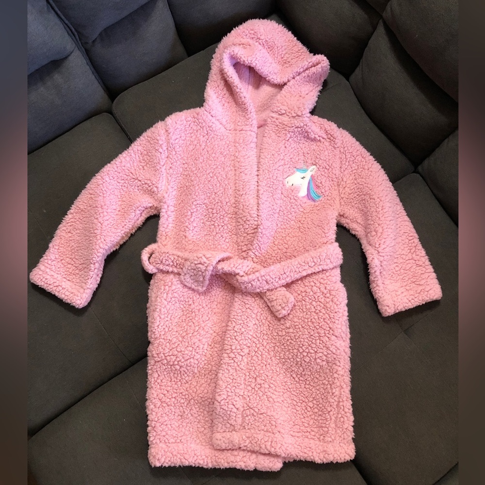 Girls robe, size 8/10.